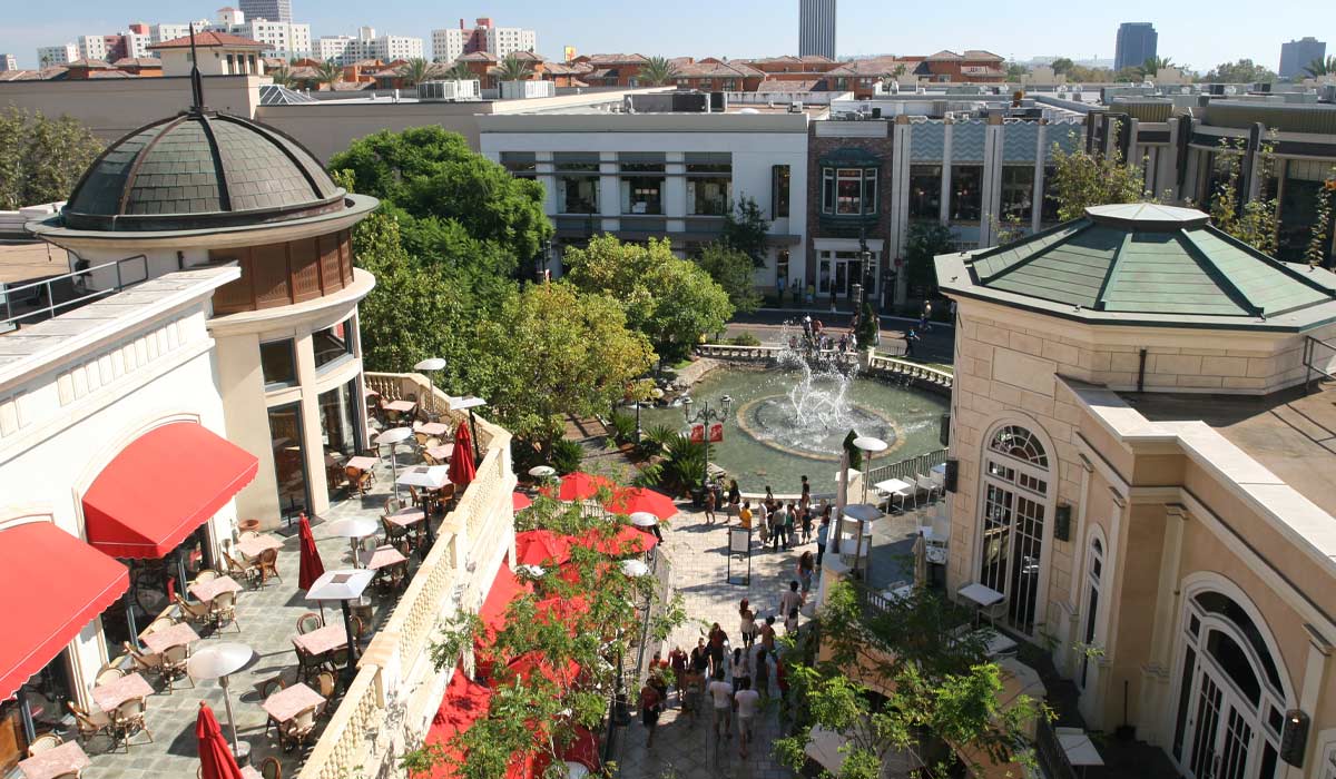 LA Bucket List - The Grove