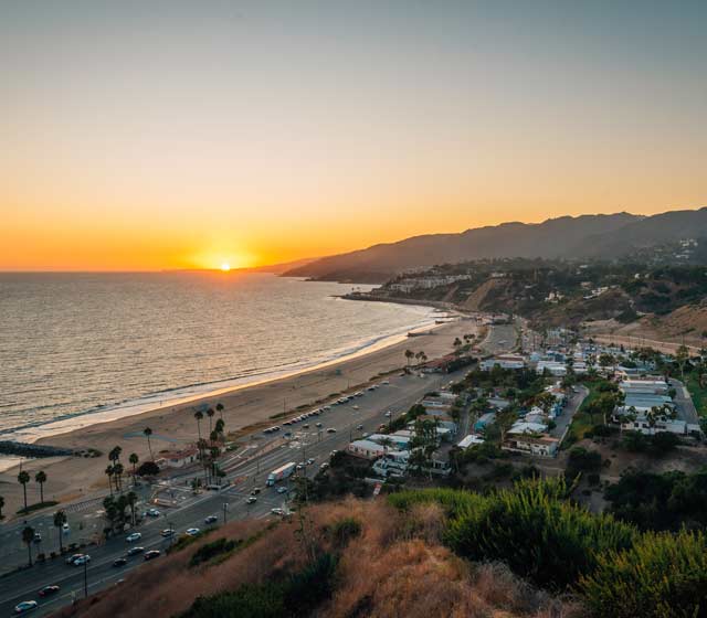 Pacific Palisades surfing on Sunset beach
