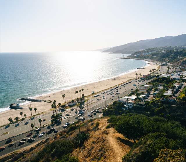 Pacific Palisades surfing on Sunset beach