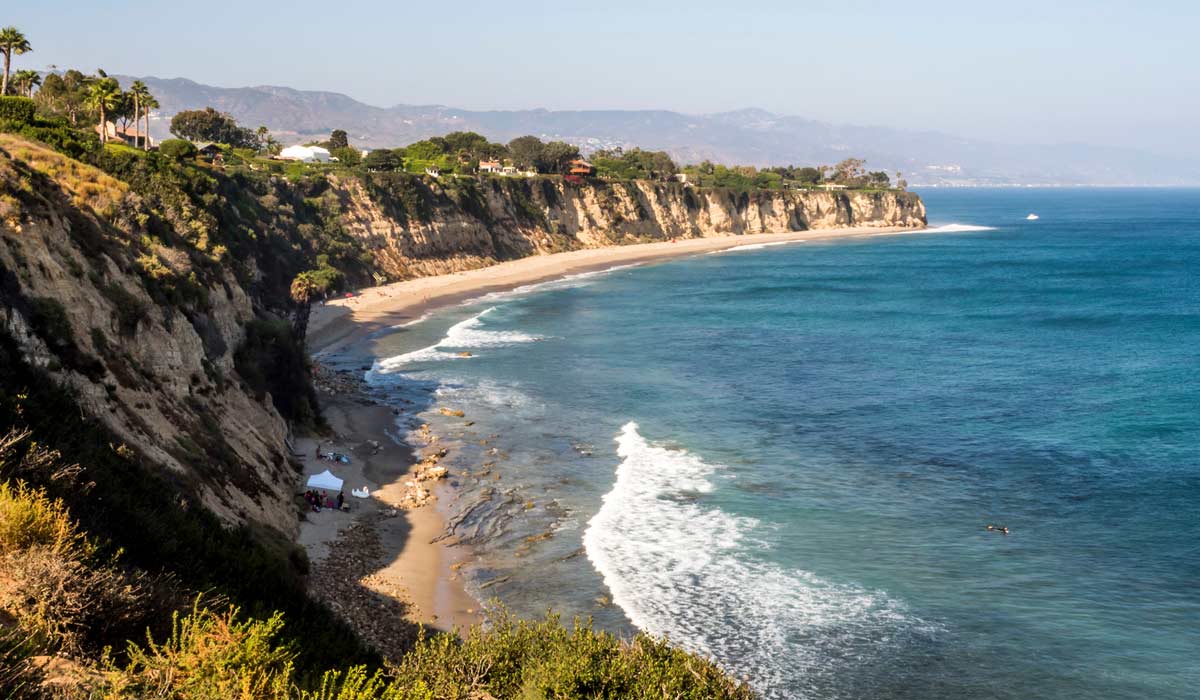 Where to Surf in Los Angeles